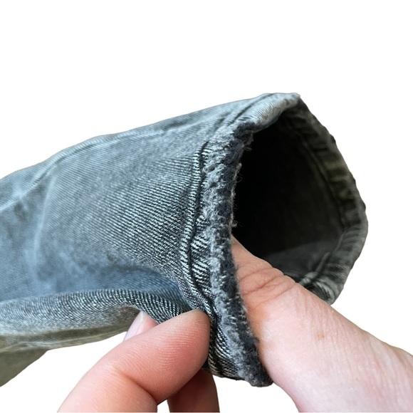 Abercrombie & Fitch The Ankle Straight Ultra High Rise Jeans - Picture 10 of 14